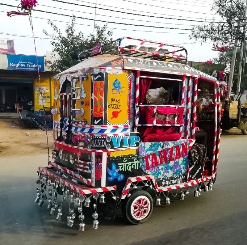 Bunte Auto-Rickshaw